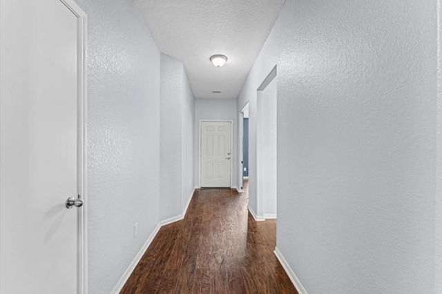 16758 N Blue Jay Drive, Conroe, TX 77385