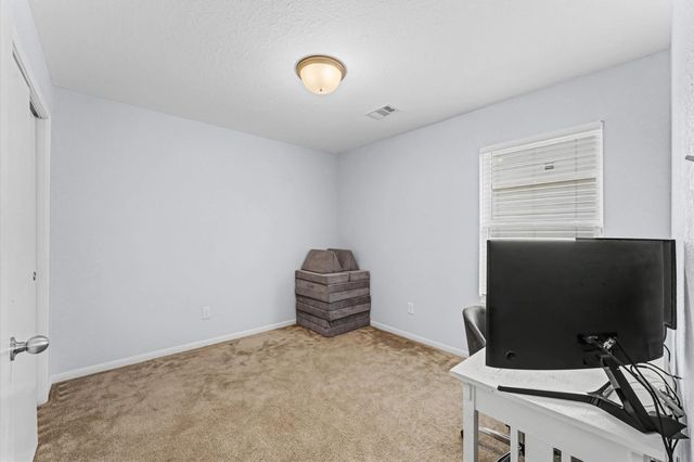 16758 N Blue Jay Drive, Conroe, TX 77385