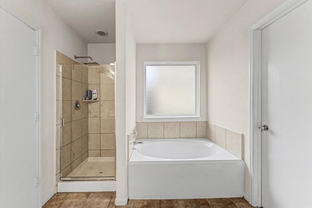 16758 N Blue Jay Drive, Conroe, TX 77385