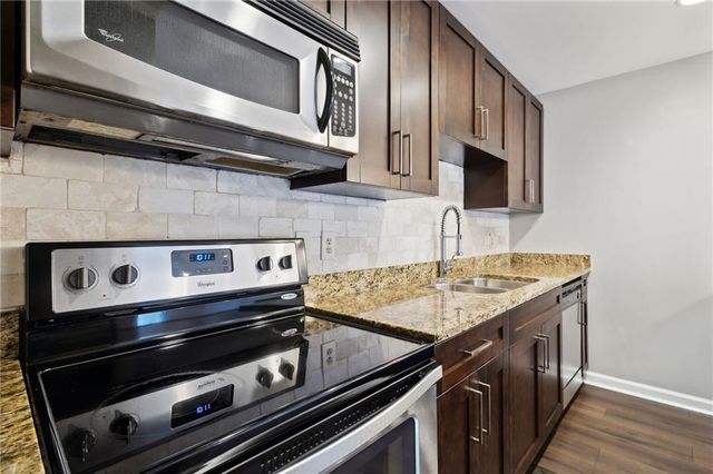 2657 Lenox NE Road 134-2, Atlanta, GA 30324