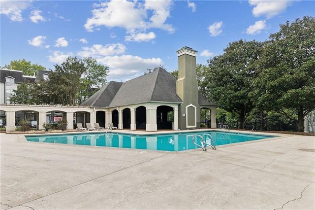 2657 Lenox NE Road 134-2, Atlanta, GA 30324