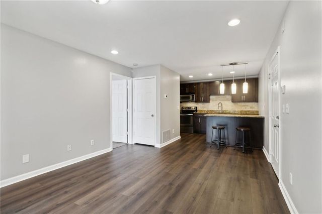 2657 Lenox NE Road 134-2, Atlanta, GA 30324