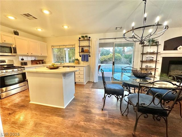 10263 SPLENDOR RIDGE Avenue, Las Vegas, NV 89135