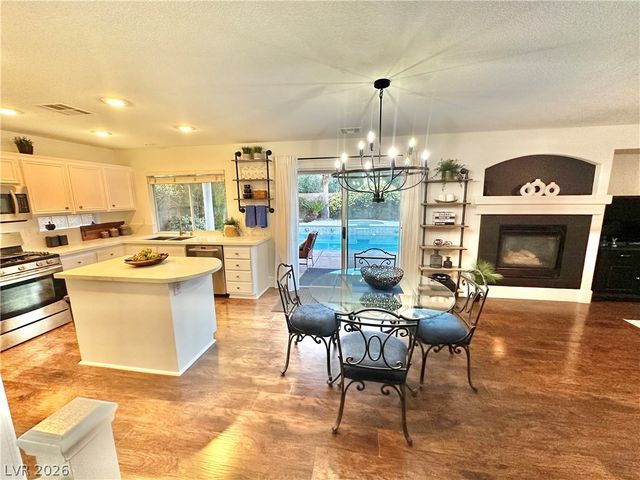 10263 SPLENDOR RIDGE Avenue, Las Vegas, NV 89135