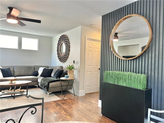 10263 SPLENDOR RIDGE Avenue, Las Vegas, NV 89135