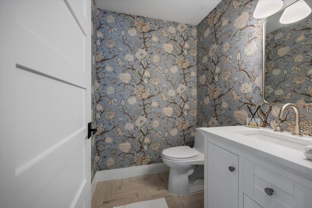 15495 Meadow Wood Drive, Wellington, FL 33414