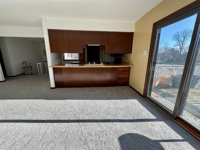 1184 Millpond Road N, Valparaiso, IN 46385