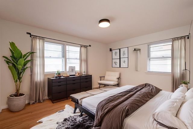 18441 Stewart Avenue, Homewood, IL 60430