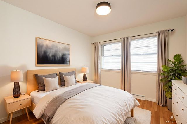 18441 Stewart Avenue, Homewood, IL 60430