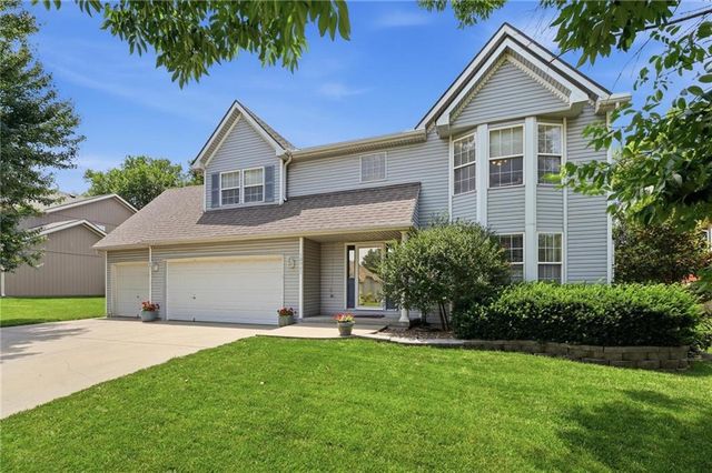 10926 N Holly Street, Kansas City, MO 64155