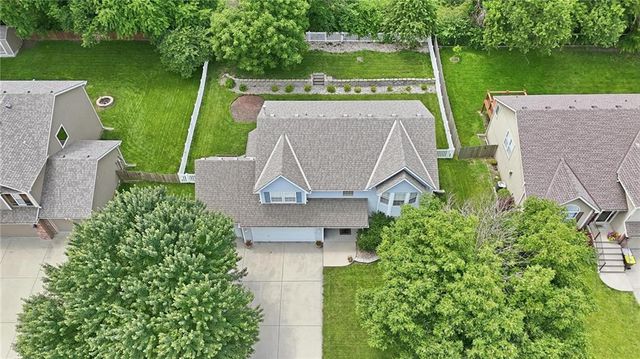 10926 N Holly Street, Kansas City, MO 64155