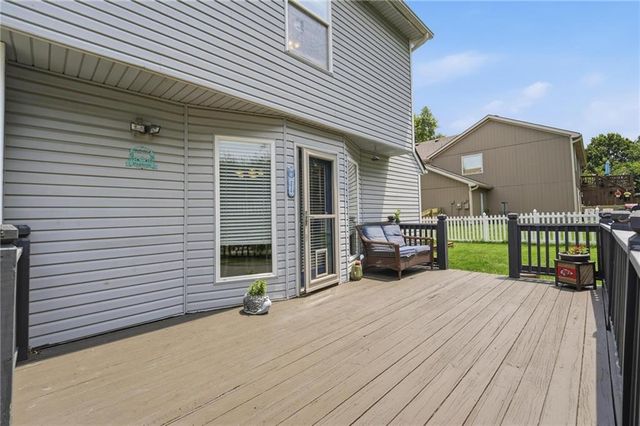 10926 N Holly Street, Kansas City, MO 64155