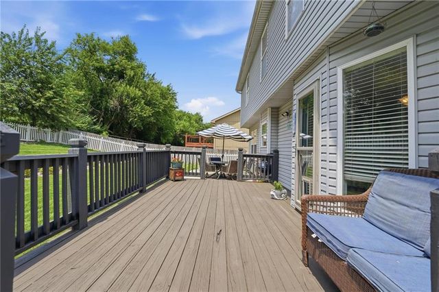 10926 N Holly Street, Kansas City, MO 64155