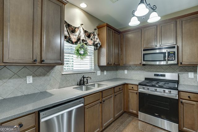 2725 Maple Park Place, Cumming, GA 30041
