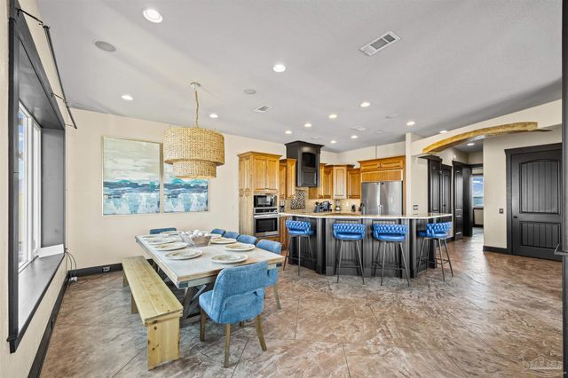 602 Via Deluna Dr, Pensacola Beach, FL 32561