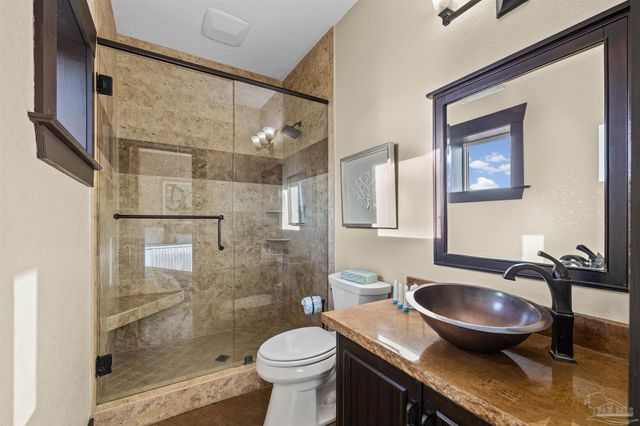 602 Via Deluna Dr, Pensacola Beach, FL 32561