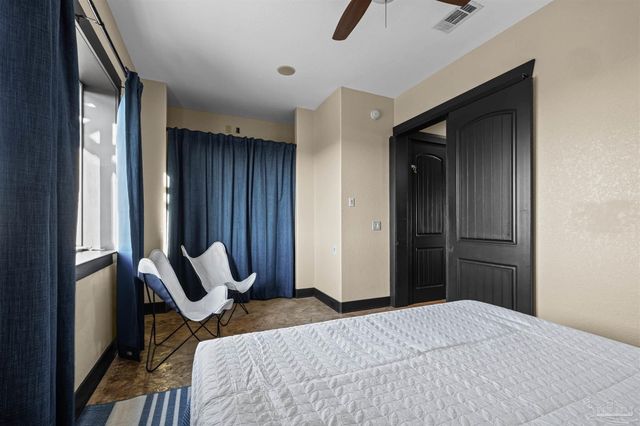 602 Via Deluna Dr, Pensacola Beach, FL 32561