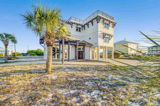 602 Via Deluna Dr, Pensacola Beach, FL 32561