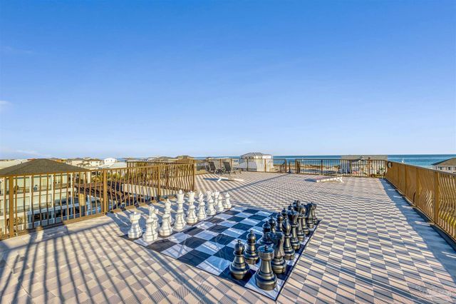 602 Via Deluna Dr, Pensacola Beach, FL 32561