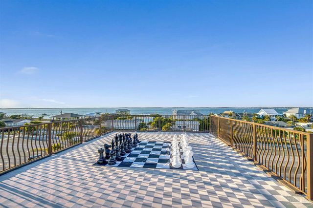602 Via Deluna Dr, Pensacola Beach, FL 32561