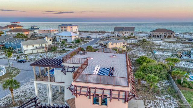 602 Via Deluna Dr, Pensacola Beach, FL 32561