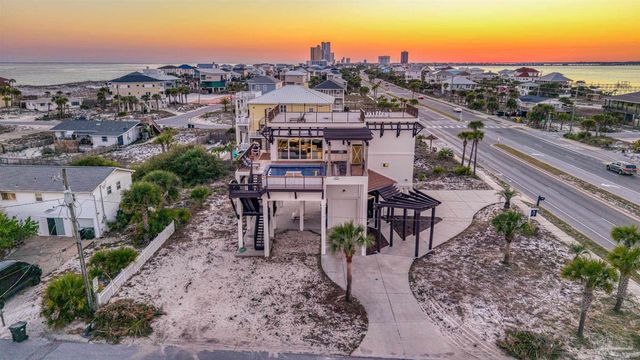 602 Via Deluna Dr, Pensacola Beach, FL 32561