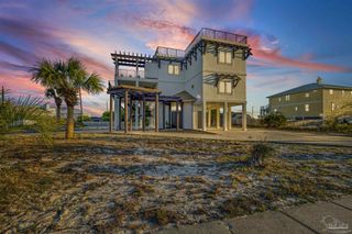 602 Via Deluna Dr, Pensacola Beach, FL 32561