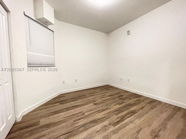 15600 SW 136 St. 104, Miami, FL 33196