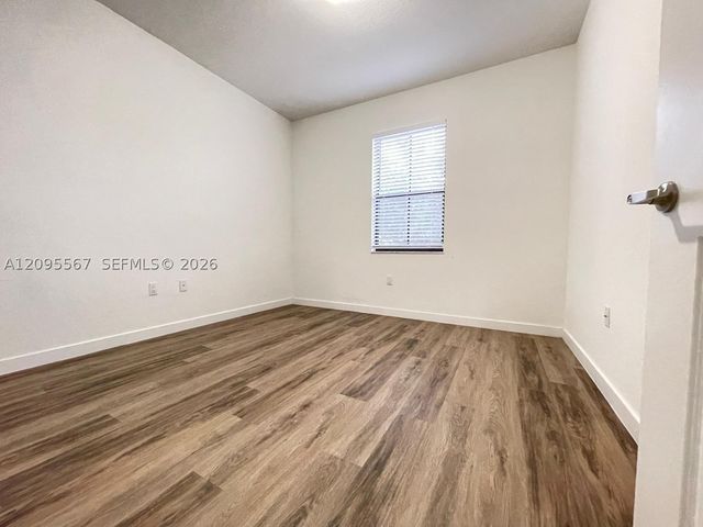 15600 SW 136 St. 104, Miami, FL 33196