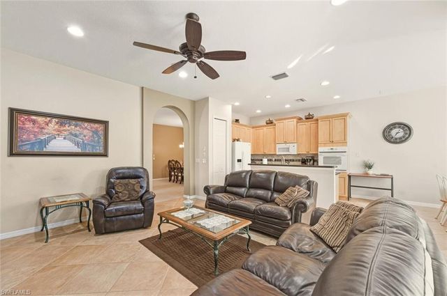 15295 Yellow Wood DR, Alva, FL 33920