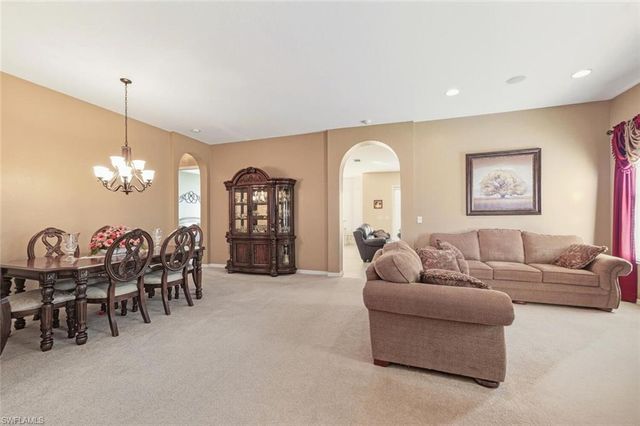 15295 Yellow Wood DR, Alva, FL 33920