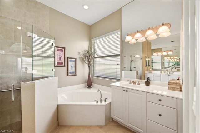 15295 Yellow Wood DR, Alva, FL 33920