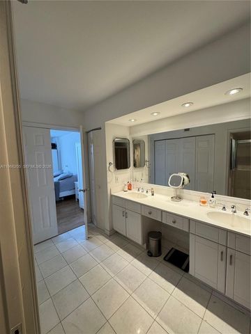 3530 Mystic Pointe Dr 3003, Aventura, FL 33180