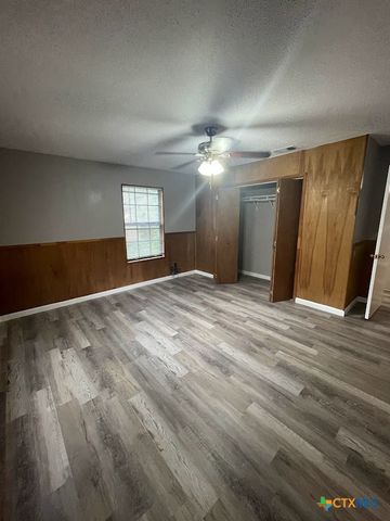 541 Buck Trail A, Canyon Lake, TX 78133