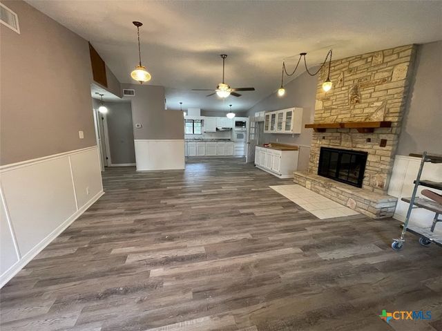 541 Buck Trail A, Canyon Lake, TX 78133