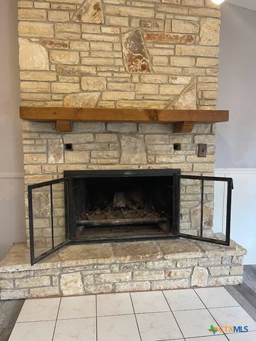 541 Buck Trail A, Canyon Lake, TX 78133
