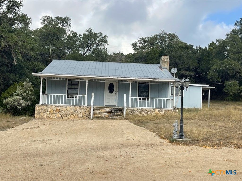 541 Buck Trail A, Canyon Lake, TX 78133