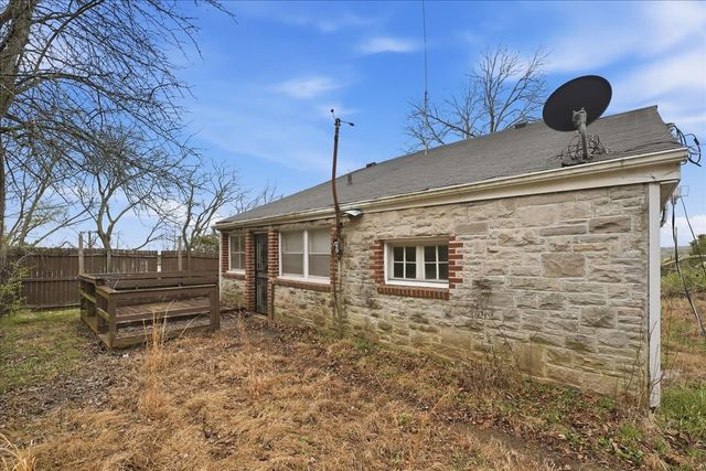 1219 S Dickerson Rd, Goodlettsville, TN 37072