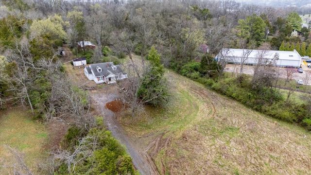 1219 S Dickerson Rd, Goodlettsville, TN 37072