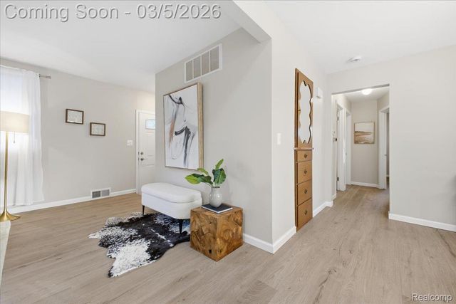 3589 Breaker Street, Waterford Charter Township, MI 48329