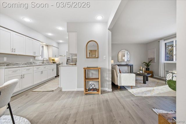 3589 Breaker Street, Waterford Charter Township, MI 48329