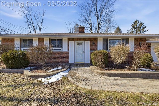 3589 Breaker Street, Waterford Charter Township, MI 48329