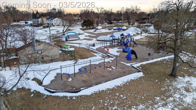 3589 Breaker Street, Waterford Charter Township, MI 48329