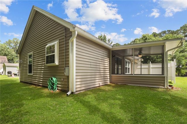 845 Rocking Horse Ln, Bluffton, SC 29910