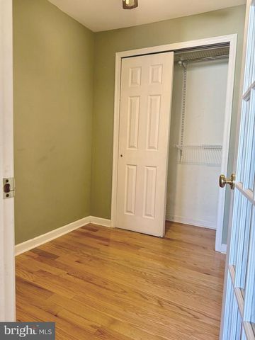 811 EARP ST, Philadelphia, PA 19147