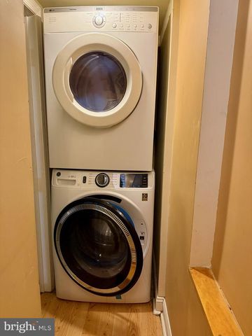 811 EARP ST, Philadelphia, PA 19147