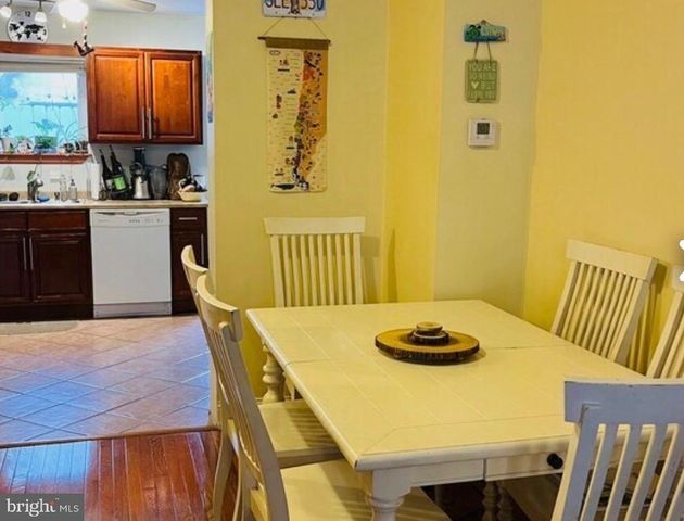 811 EARP ST, Philadelphia, PA 19147