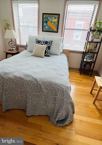 811 EARP ST, Philadelphia, PA 19147