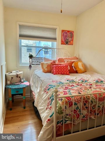 811 EARP ST, Philadelphia, PA 19147