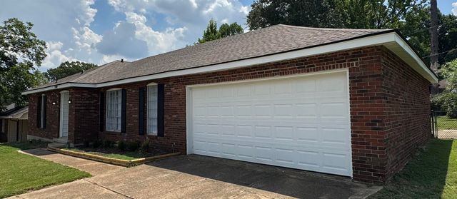 1969 E HOLMES RD, Memphis, TN 38116